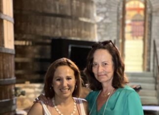 Η Άννα Διαμαντοπούλου στο Μουσείο Οίνου του ΕΟΣ Σάμου