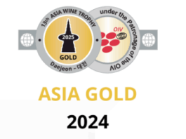 ΧΡΥΣΟΒΡΑΒΕΥΜΕΝΕΣ ΚΑΙ ΠΑΛΙ ΟΙ ΟΙΝΙΚΕΣ «ΝΑΥΑΡΧΙΔΕΣ» ΤΟΥ ΣΥΝΕΤΑΙΡΙΣΜΟΥ ΤΗΣ ΣΑΜΟΥ