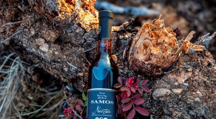Στα 10 καλύτερα κρασιά του κόσμου η Σάμος: Το Samos Nectar “κεντά” το χρυσό του όνομα στα Taste Atlas